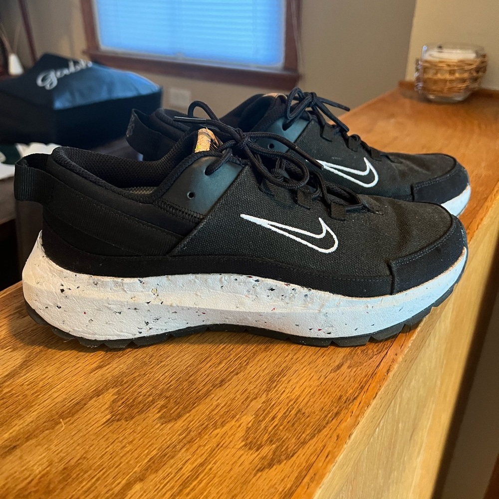 Nike Women’s Crater Remixa Sneaker